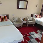 White House View Guest House