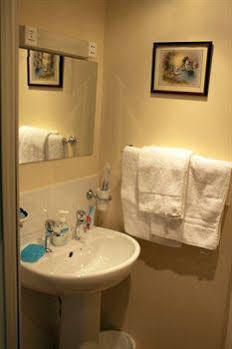 White House View 3*